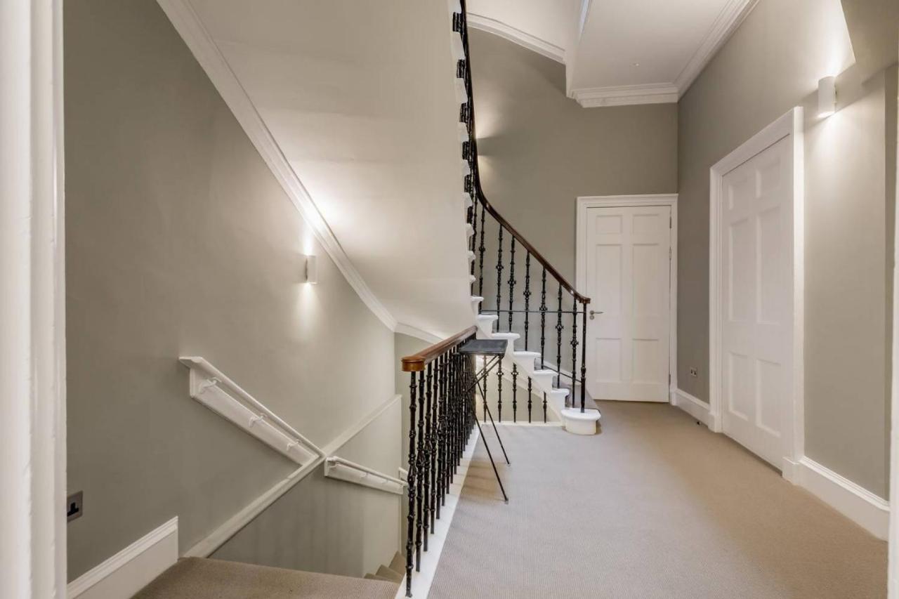 Joivy Spacious And Bright 1Bed Apt, Short Walk From Princes Street EDI Eksteriør billede