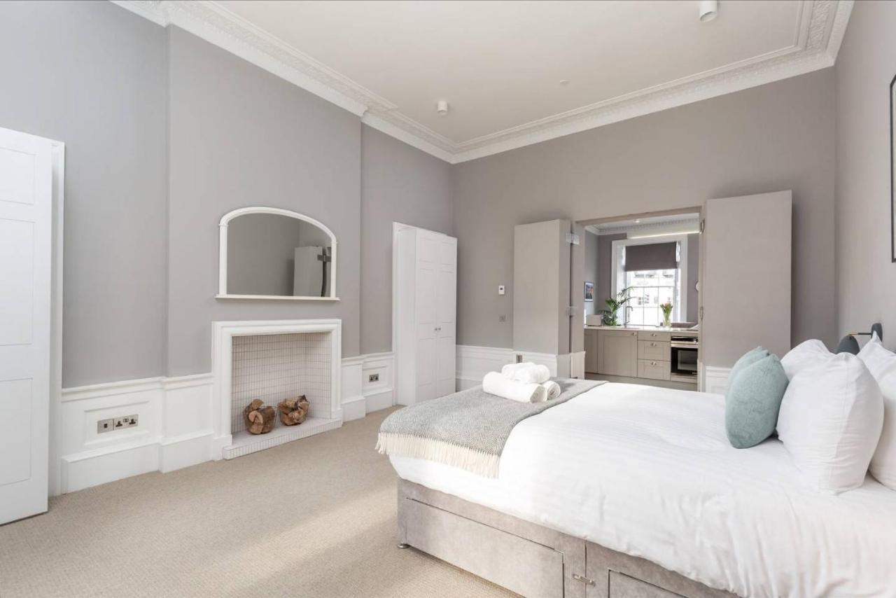 Joivy Spacious And Bright 1Bed Apt, Short Walk From Princes Street EDI Eksteriør billede