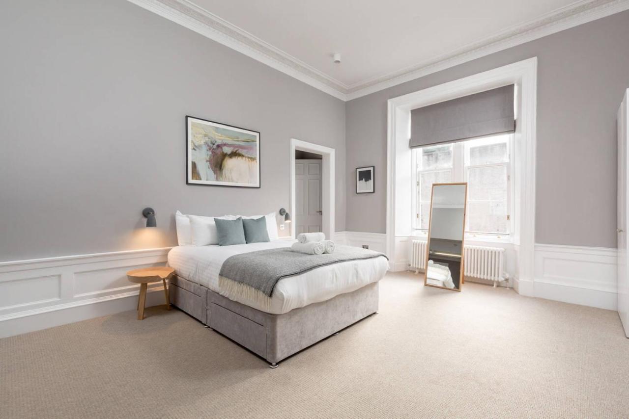 Joivy Spacious And Bright 1Bed Apt, Short Walk From Princes Street EDI Eksteriør billede